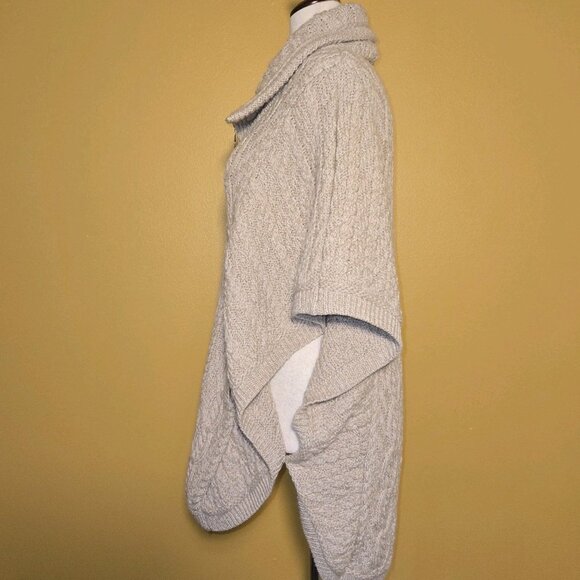 Aran Craft Tan Oatmeal Merino Wool Zip Front Cape New Cable Knit Sweater Cream M - Picture 2 of 13